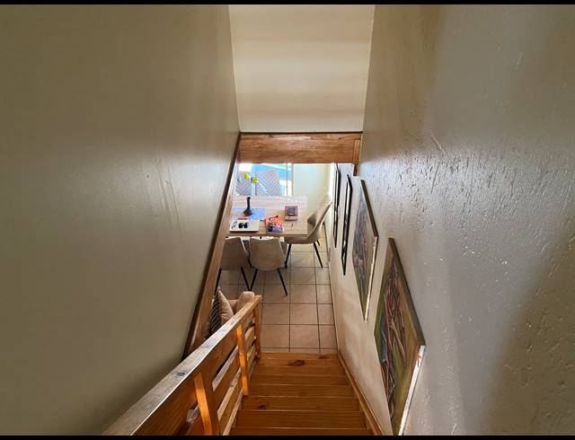 4 BEDROOM FREEHOLD FOR SALE IN RAVENSWOOD